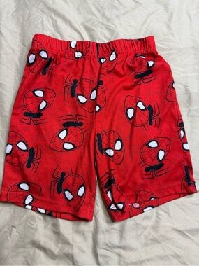 Red Spider-Man Print Kids Shorts Medium (7/8)
